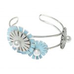 203973B Contemporary Summer Cut-Out Flower Bracelet in Blue & Silver